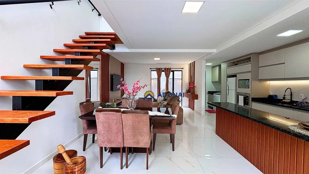 Sobrado, 3 quartos, 114 m² - Foto 1