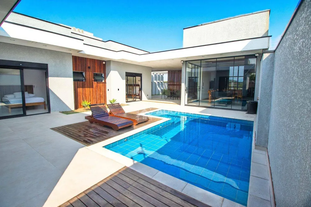 Casa, 4 quartos, 155 m² - Foto 1