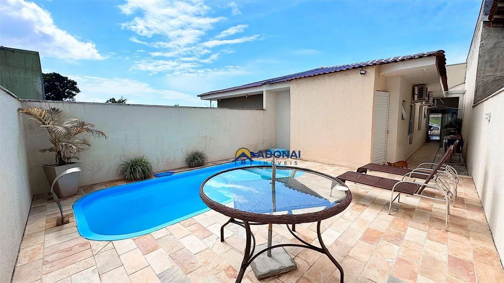 Casa, 3 quartos, 100 m² - Foto 1