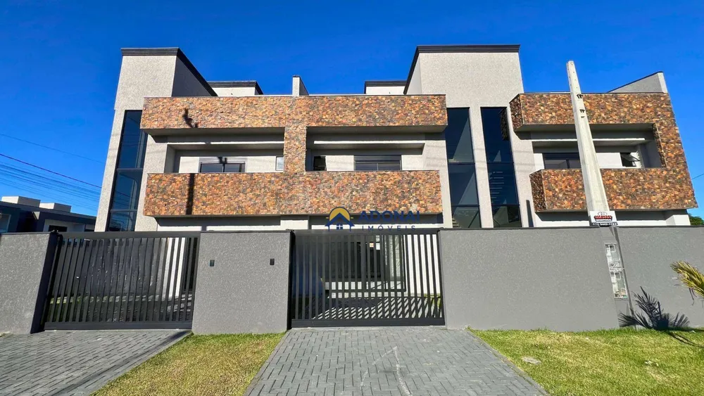Sobrado, 3 quartos, 161 m² - Foto 1