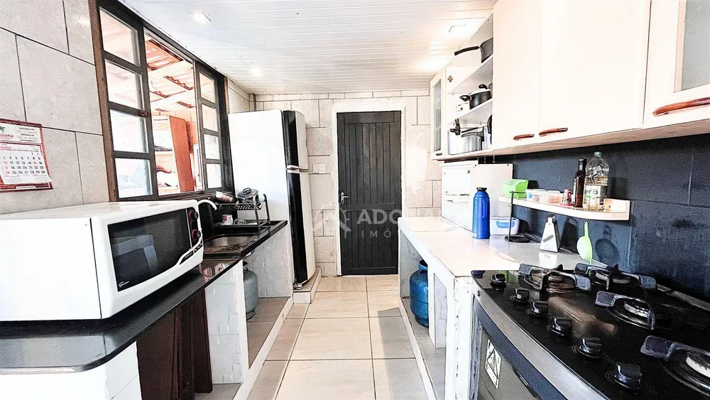 Casa, 6 quartos, 240 m² - Foto 6