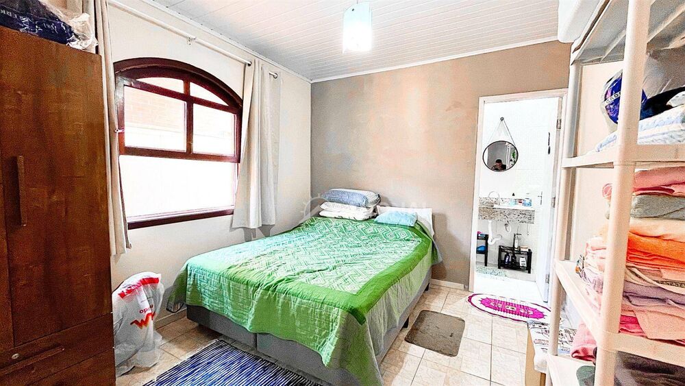 Casa, 3 quartos, 83 m² - Foto 2