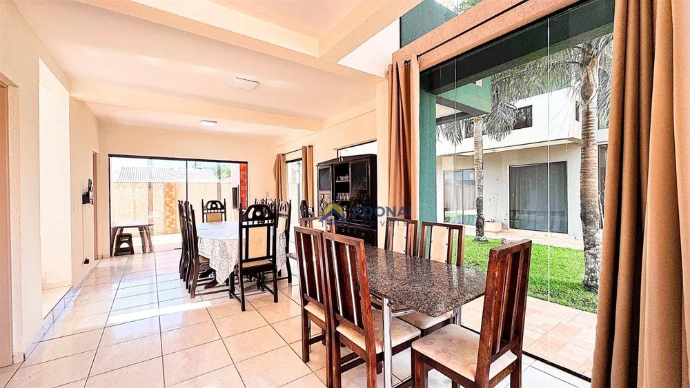 Sobrado, 3 quartos, 186 m² - Foto 2