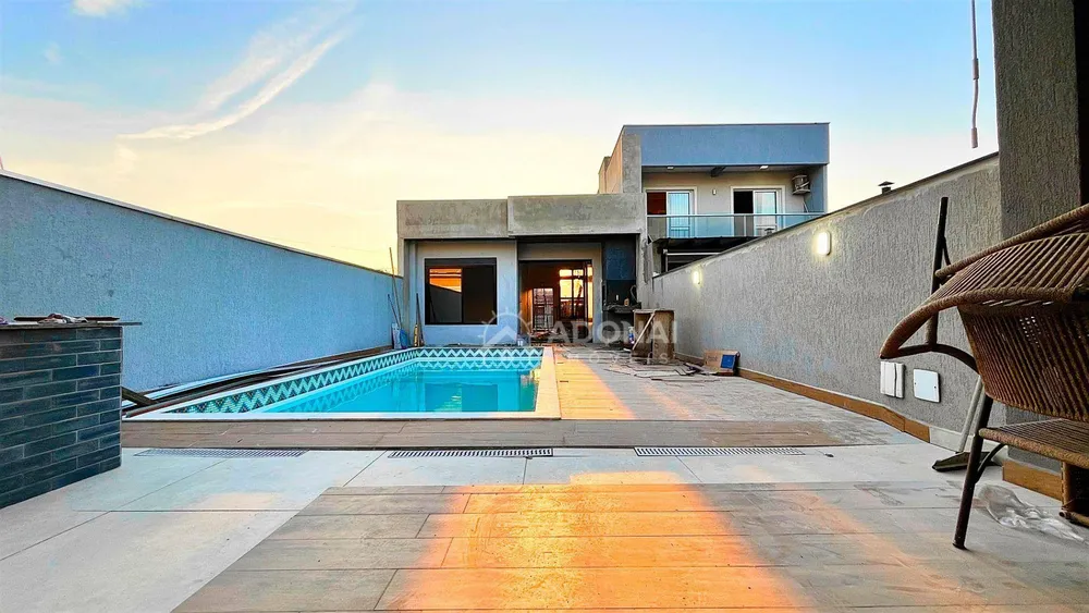 Casa, 3 quartos, 121 m² - Foto 1