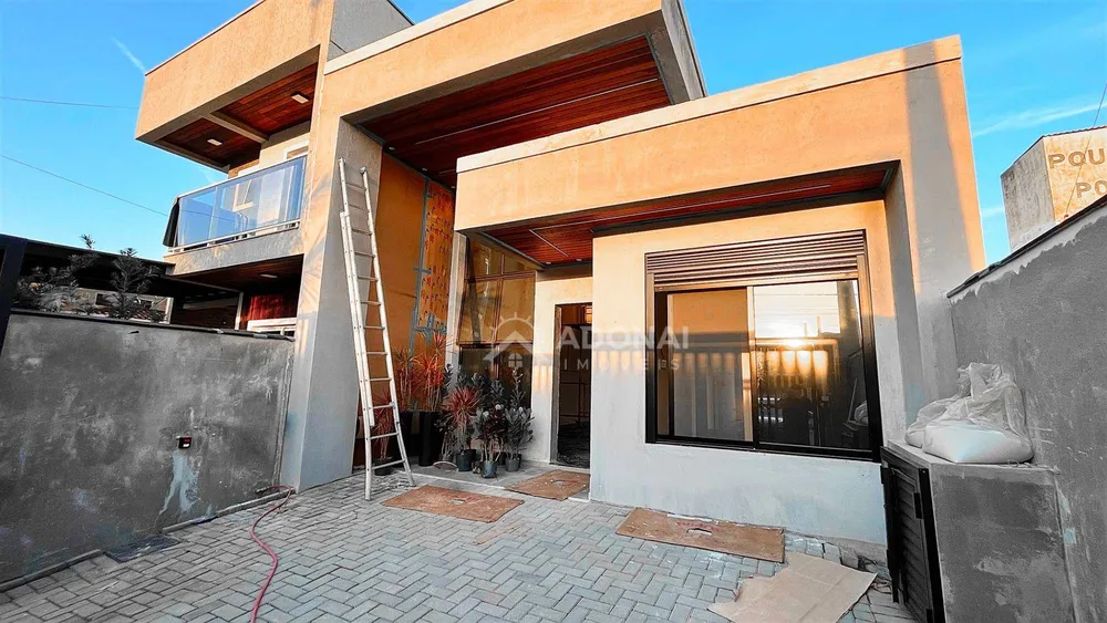 Casa, 3 quartos, 121 m² - Foto 2