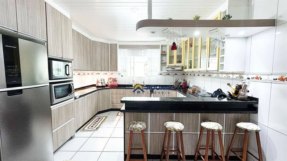 Casa, 3 quartos, 173 m² - Foto 4
