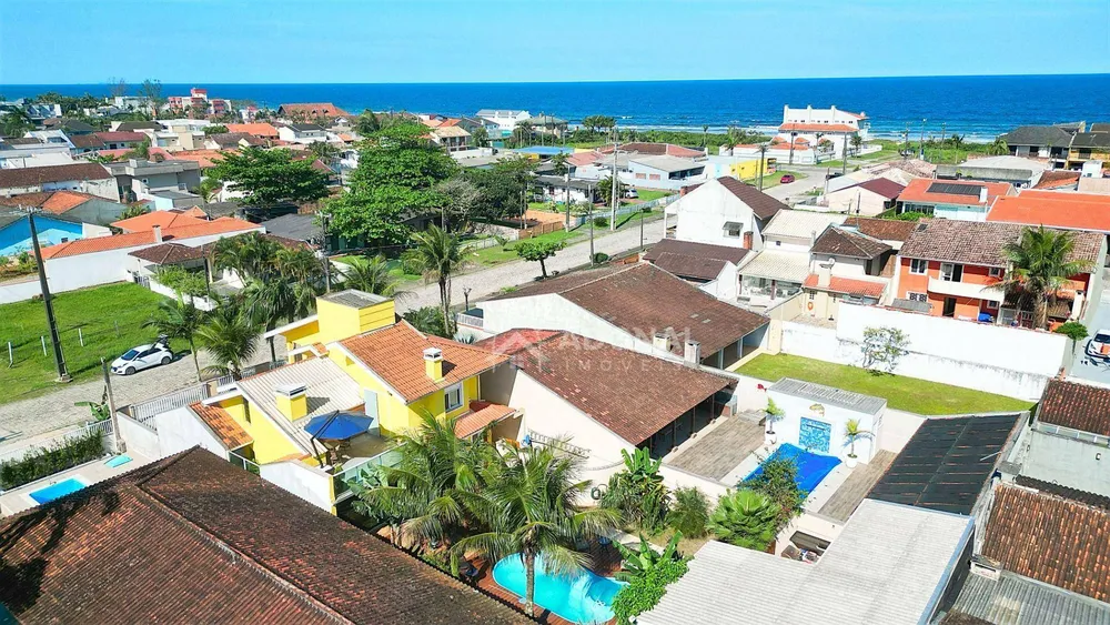 Sobrado, 4 quartos, 225 m² - Foto 1