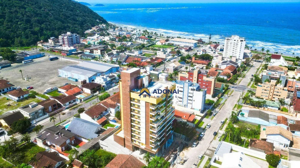 Apartamento, 3 quartos, 134 m² - Foto 2