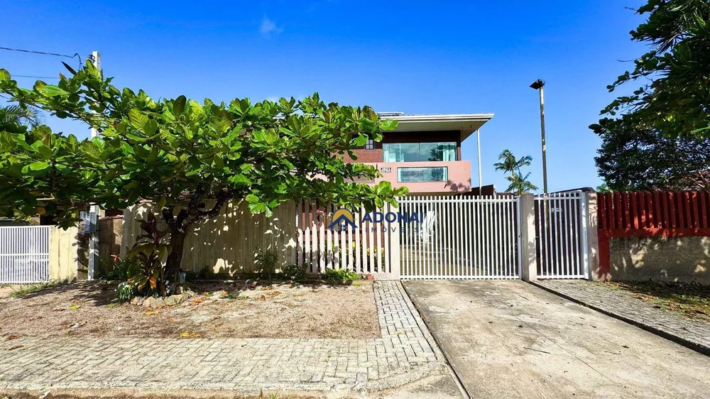 Sobrado, 6 quartos, 313 m² - Foto 15