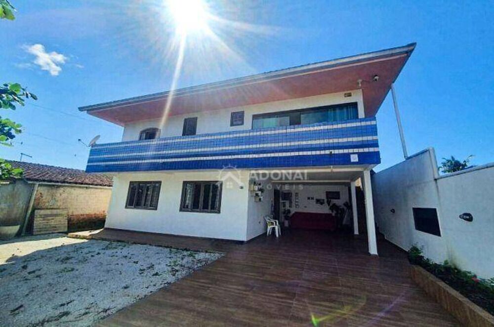 Sobrado, 6 quartos, 313 m² - Foto 4