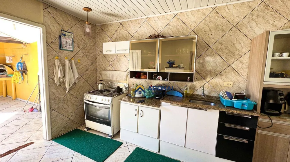 Casa, 4 quartos, 156 m² - Foto 1