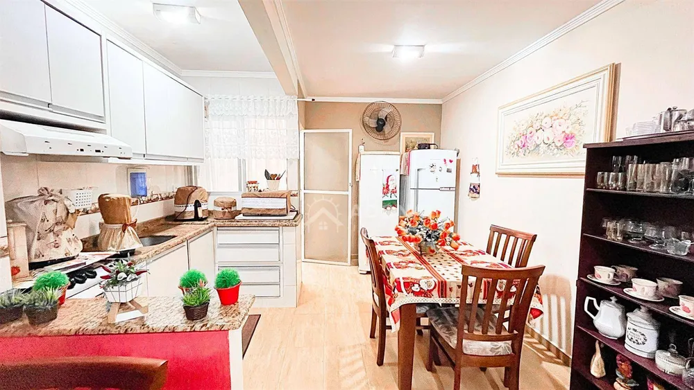 Sobrado, 3 quartos, 127 m² - Foto 2