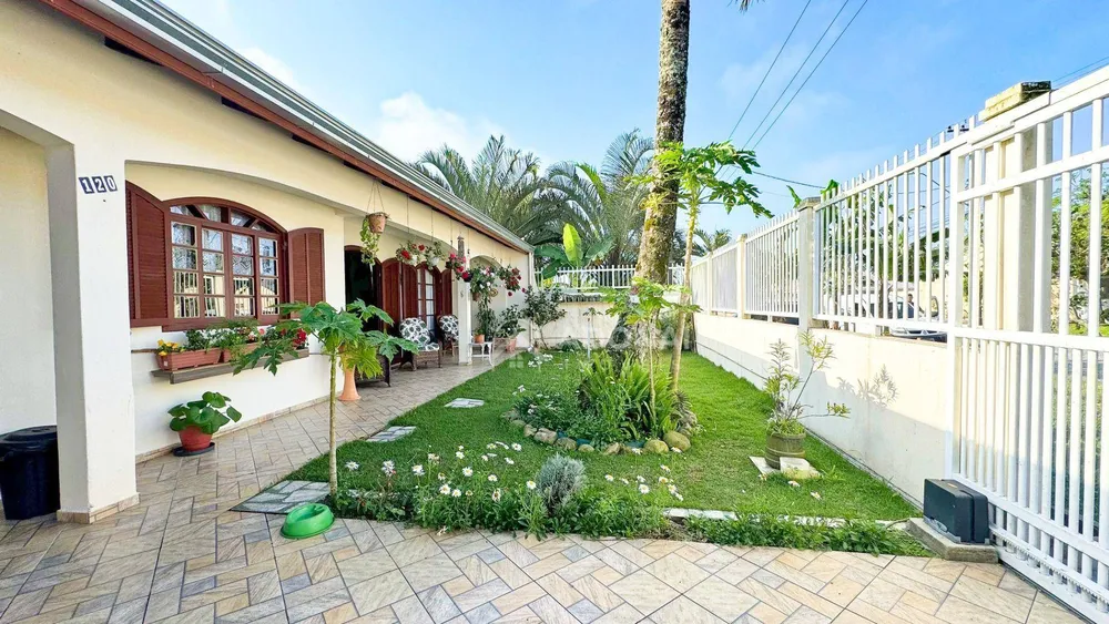 Casa, 6 quartos, 300 m² - Foto 4