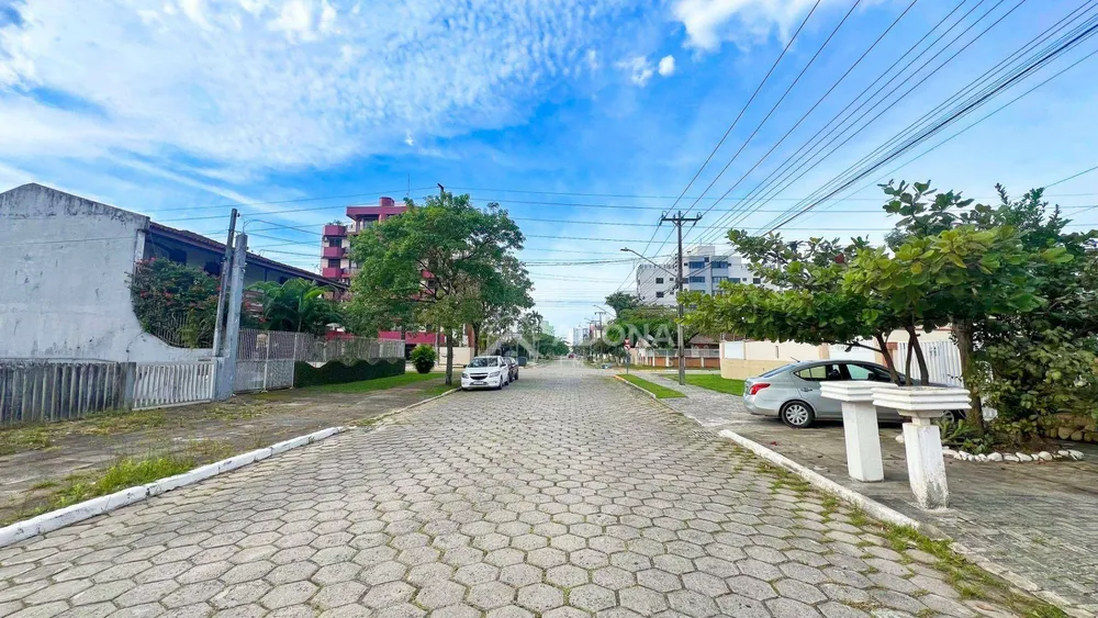 Sobrado, 7 quartos, 250 m² - Foto 5