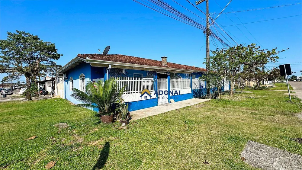 Casa, 3 quartos, 200 m² - Foto 2