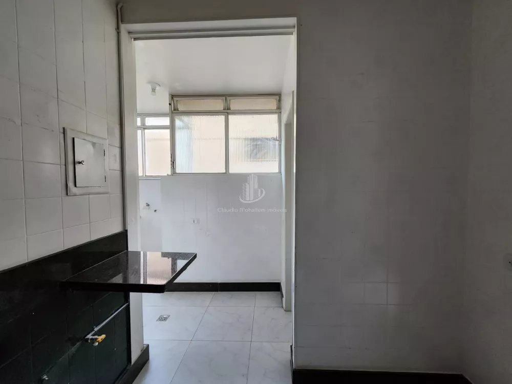 Apartamento à venda com 3 quartos, 95m² - Foto 19