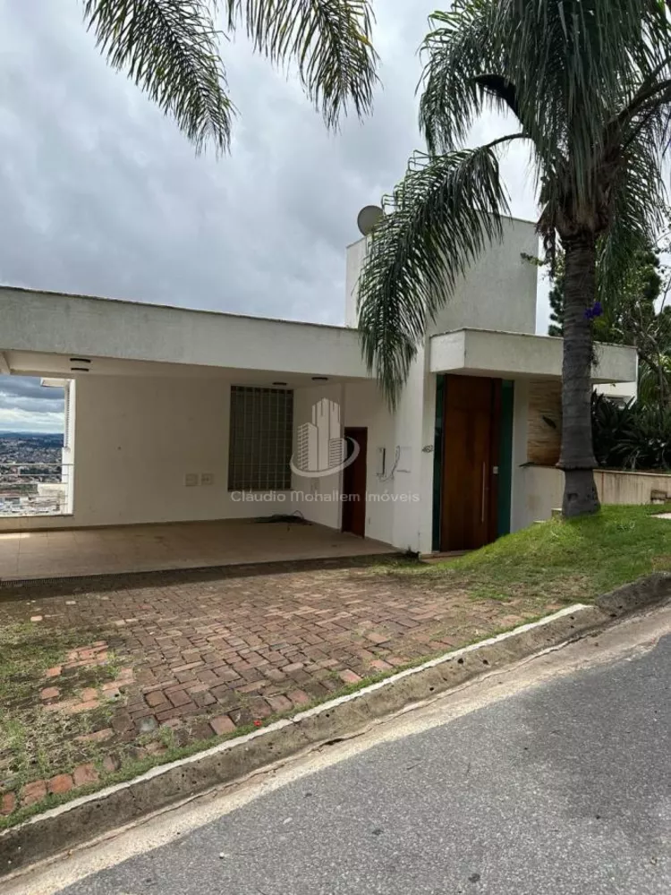 Casa à venda com 4 quartos, 380m² - Foto 4