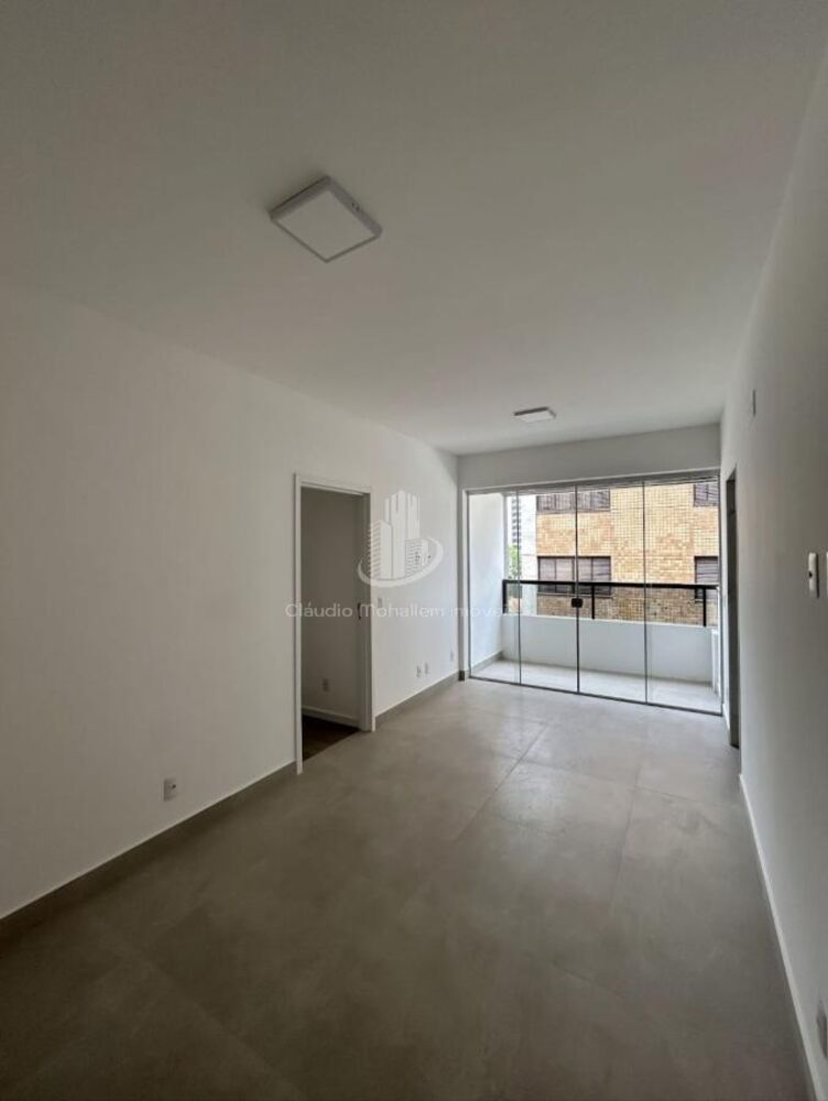 Apartamento à venda com 3 quartos, 74m² - Foto 5