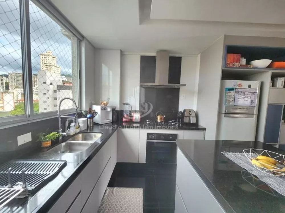 Apartamento à venda com 4 quartos, 197m² - Foto 31