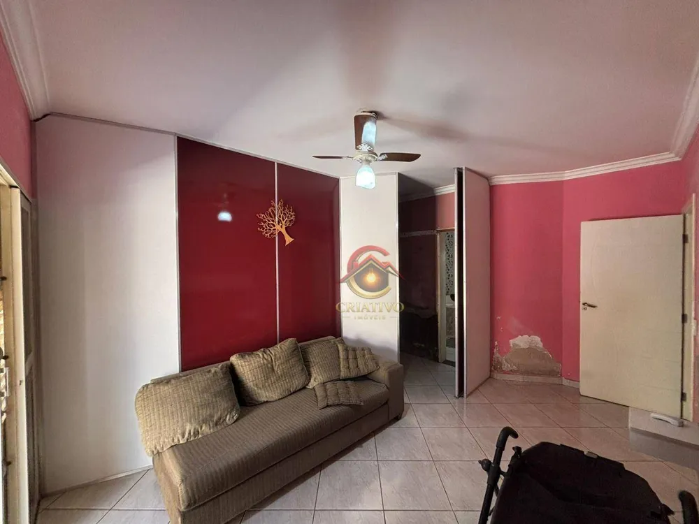 Casa, 4 quartos, 230 m² - Foto 10