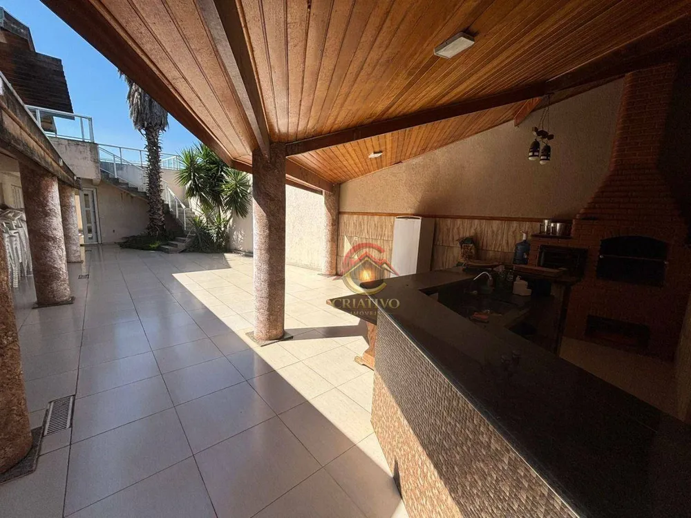 Casa, 4 quartos, 230 m² - Foto 14