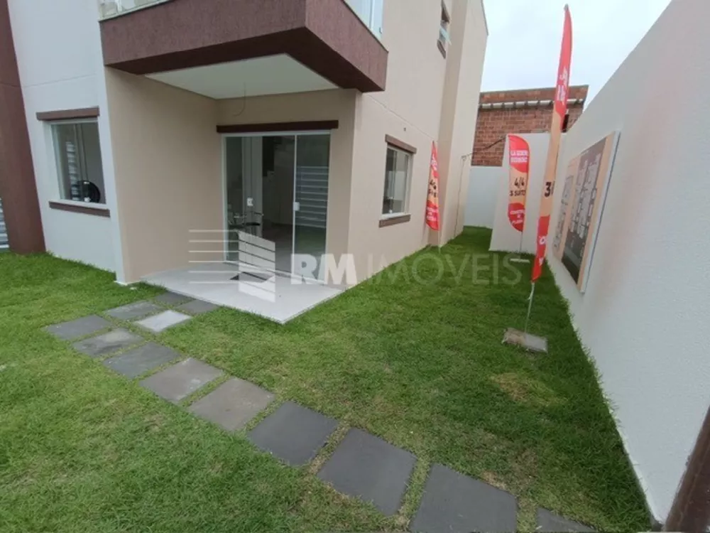 Casa de Condomínio à venda com 4 quartos, 120m² - Foto 2