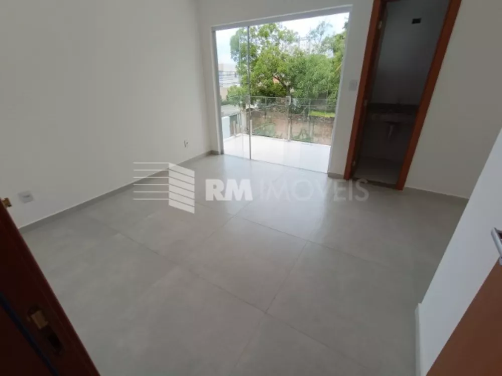 Casa de Condomínio à venda com 4 quartos, 120m² - Foto 12