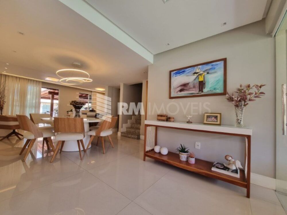 Casa de Condomínio, 4 quartos - Foto 1