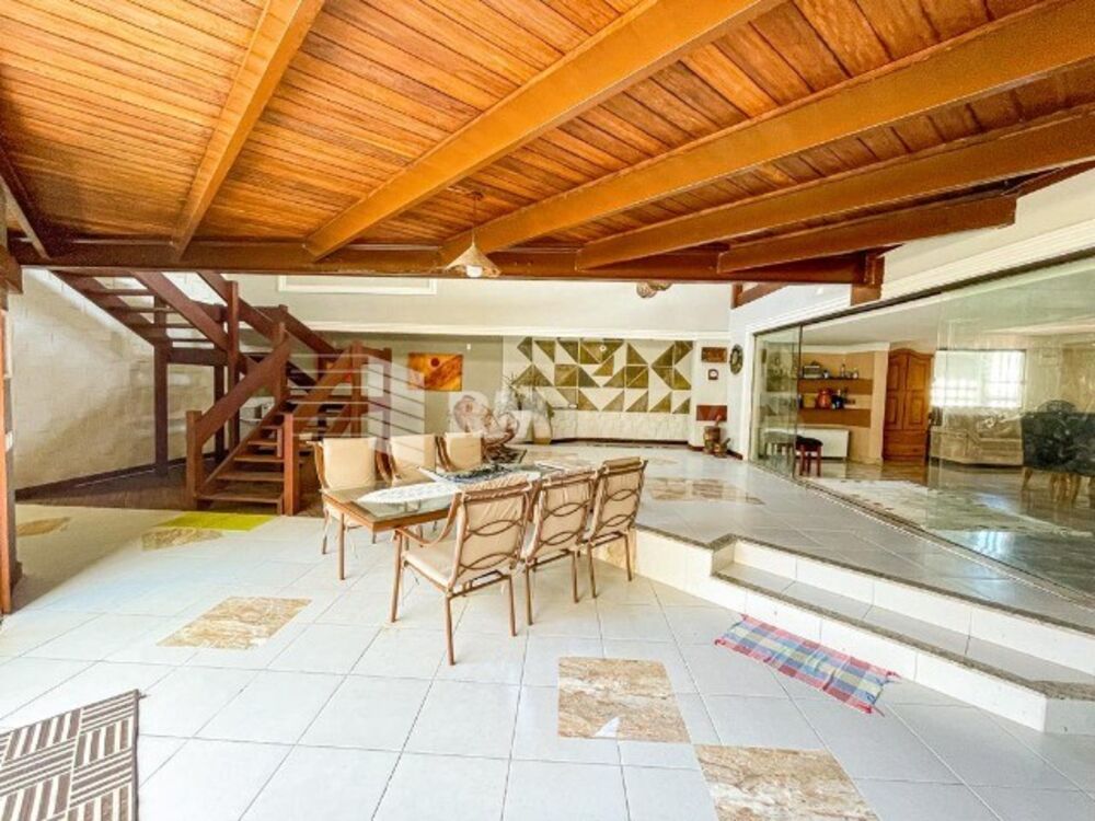 Casa, 7 quartos, 500 m² - Foto 2