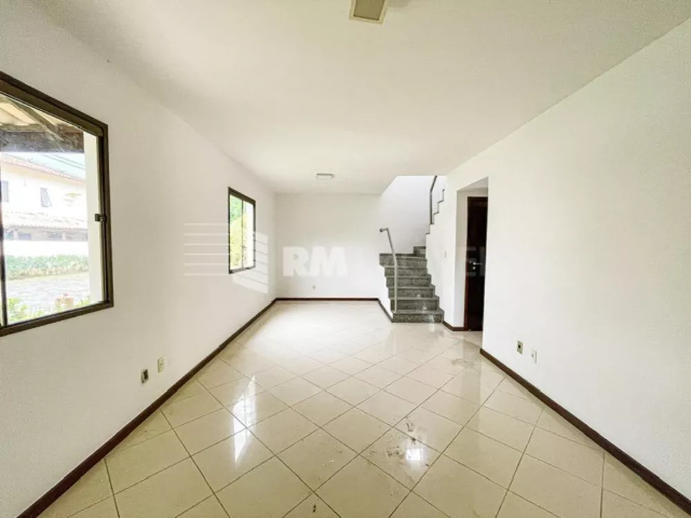 Casa de Condomínio à venda com 4 quartos, 150m² - Foto 15