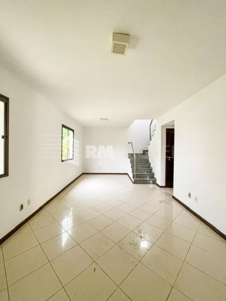 Casa de Condomínio à venda com 4 quartos, 150m² - Foto 14