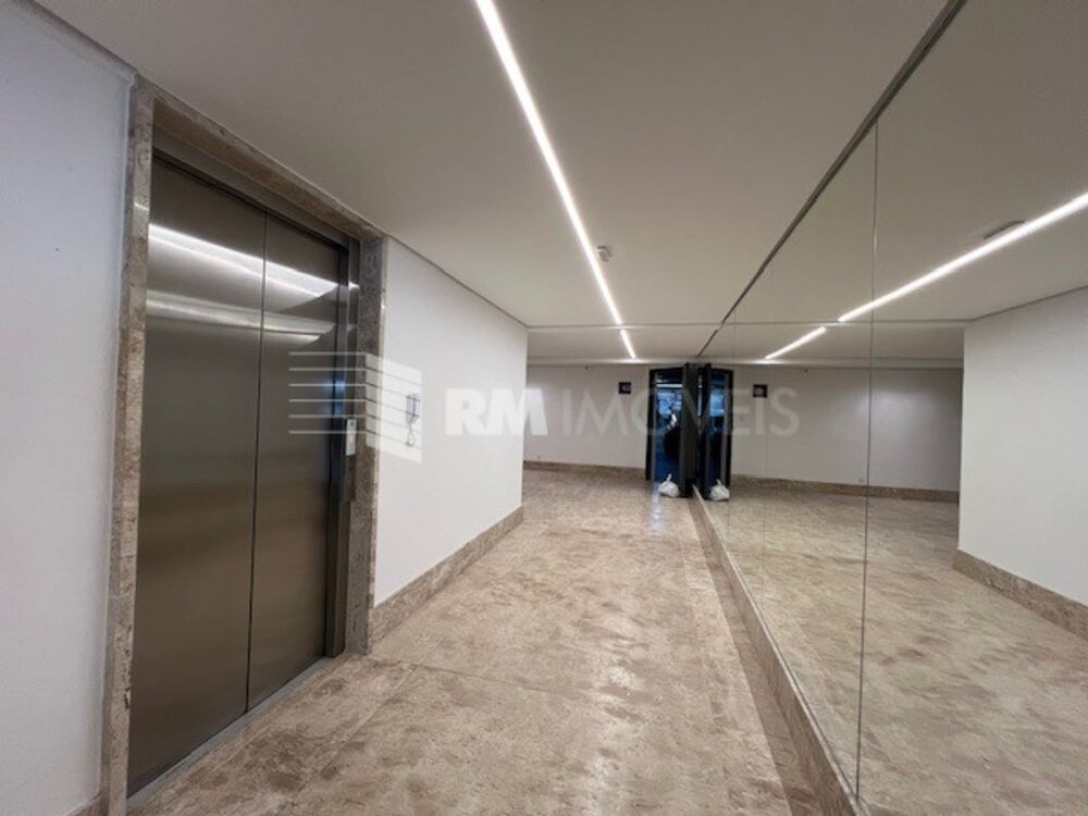 Apartamento à venda com 2 quartos, 70m² - Foto 3