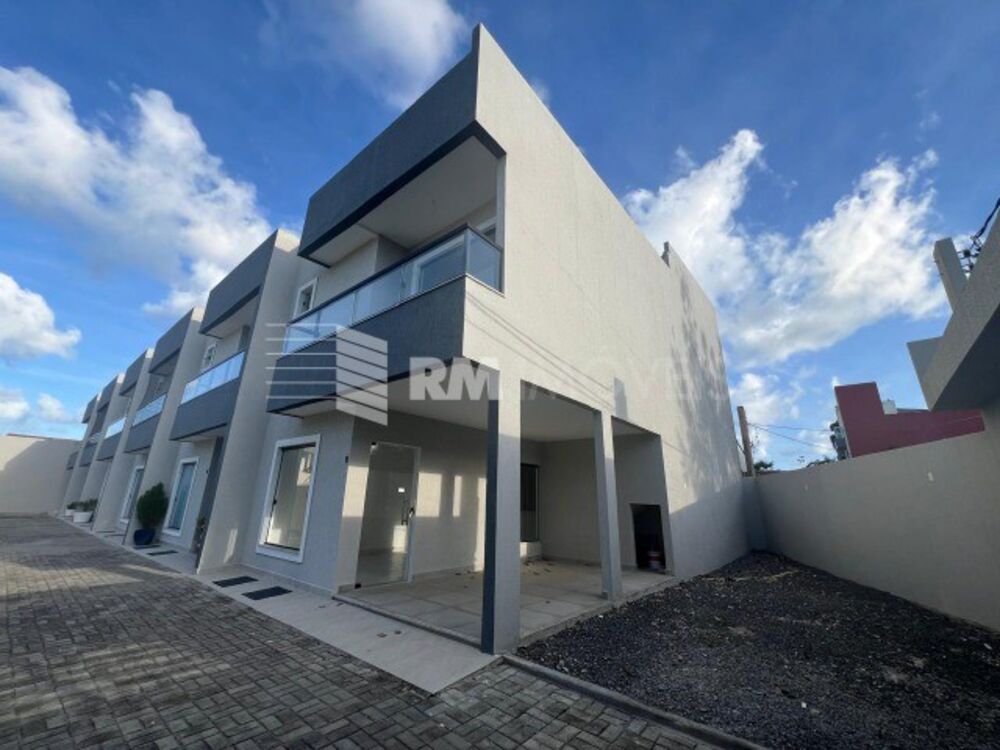 Casa de Condomínio à venda com 4 quartos, 165m² - Foto 2