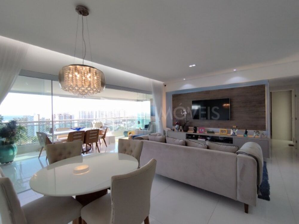 Apartamento à venda com 3 quartos, 139m² - Foto 1