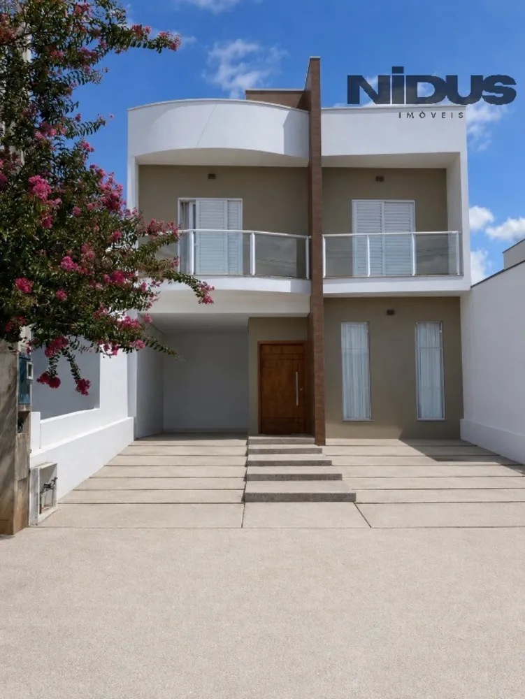Casa, 3 quartos, 157 m² - Foto 1