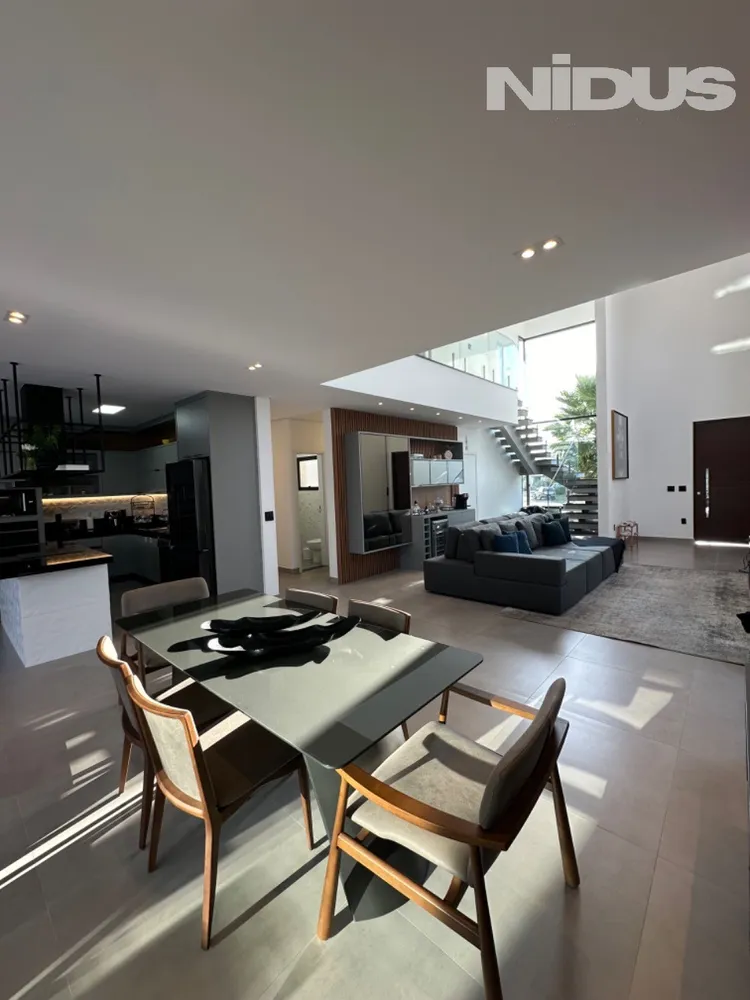 Casa, 3 quartos, 326 m² - Foto 4