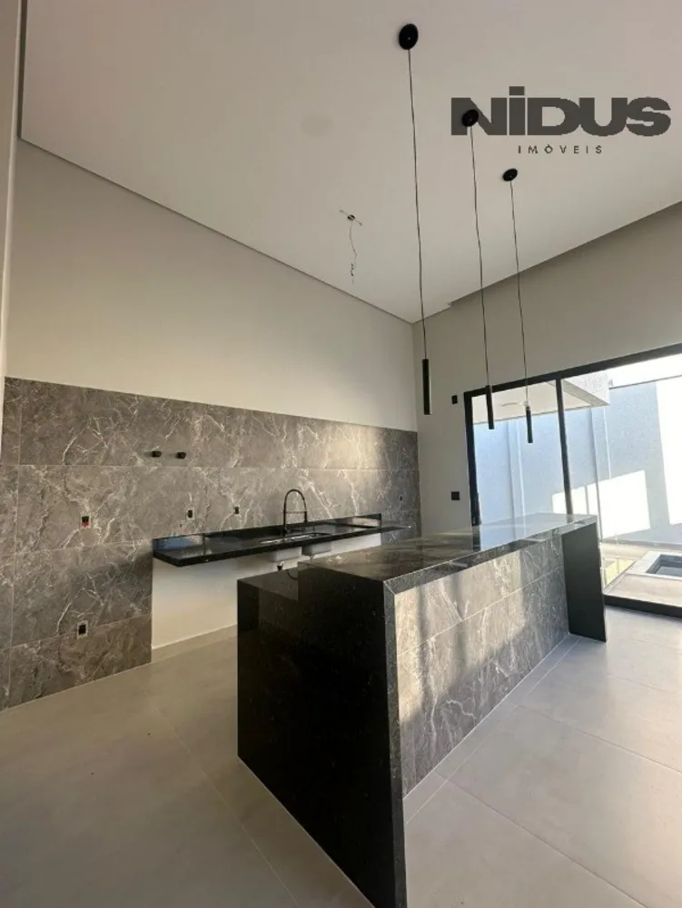 Casa, 3 quartos, 260 m² - Foto 4
