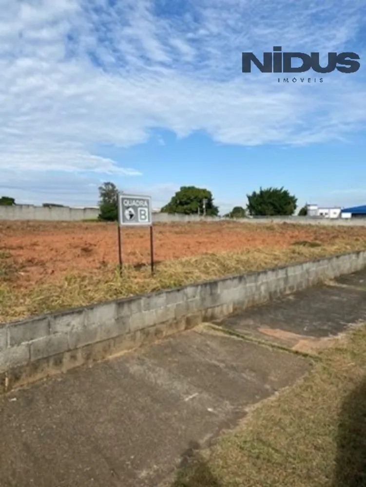 Loteamento e Condomínio, 2069 m² - Foto 1