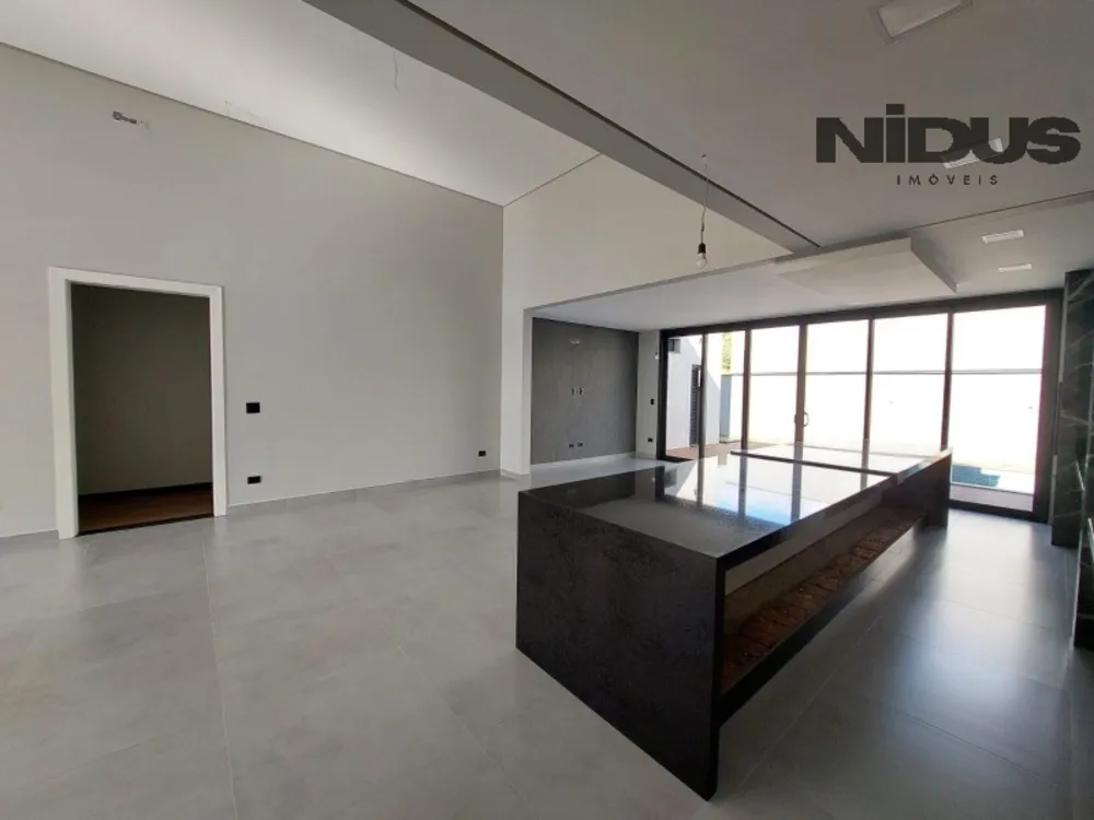 Casa, 3 quartos, 244 m² - Foto 8