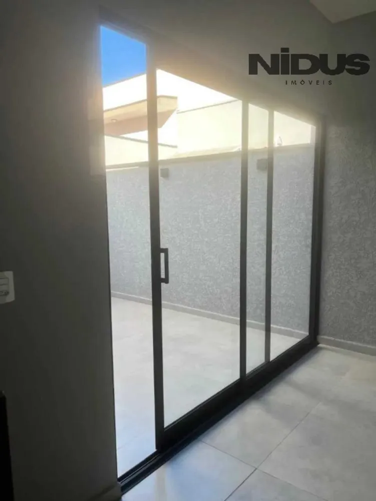 Casa, 3 quartos, 1489 m² - Foto 3