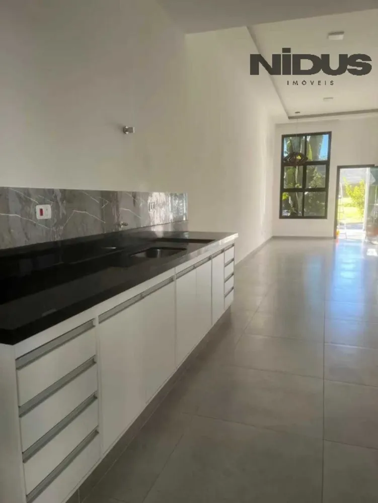 Casa, 3 quartos, 1489 m² - Foto 2
