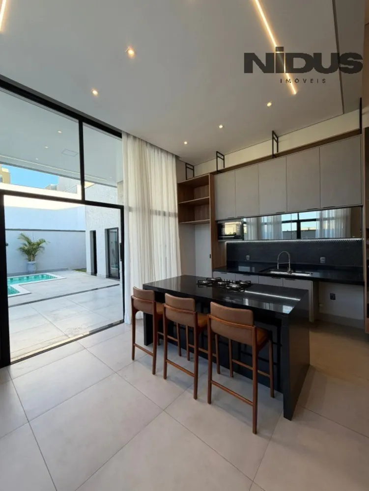 Casa, 3 quartos, 239 m² - Foto 8