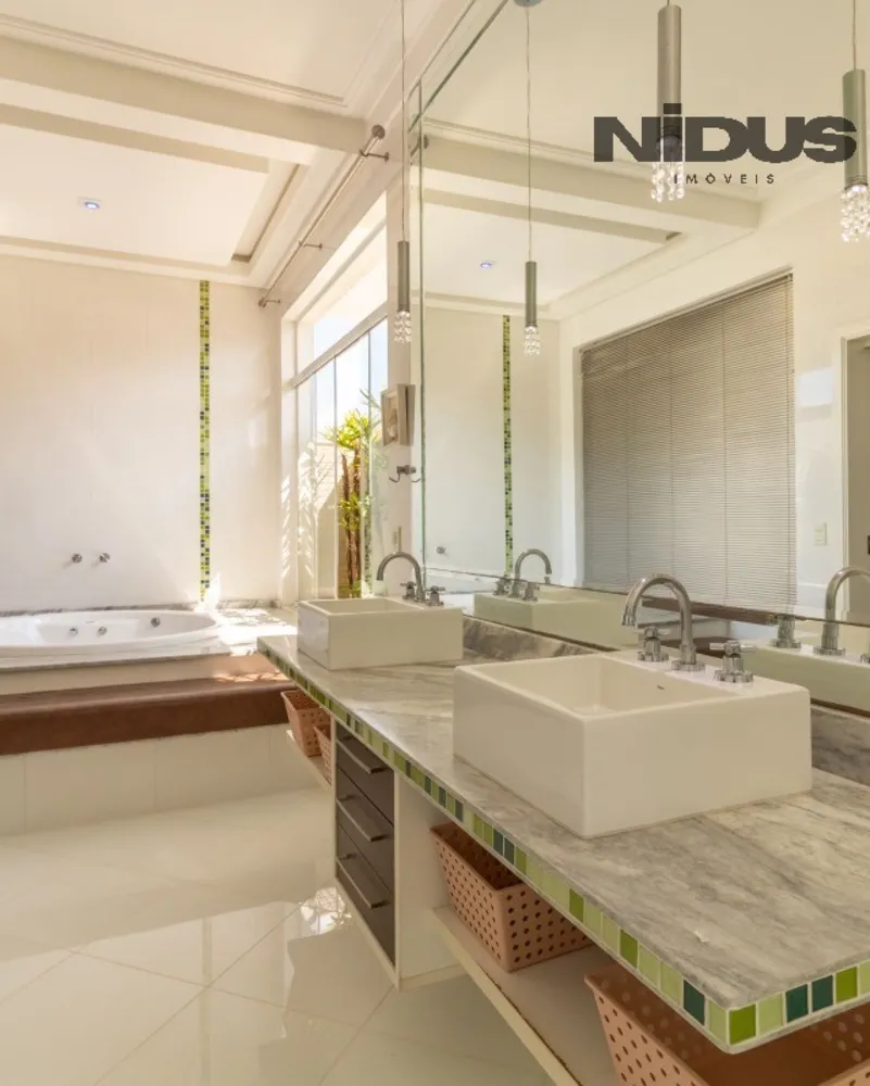 Casa, 3 quartos, 250 m² - Foto 15