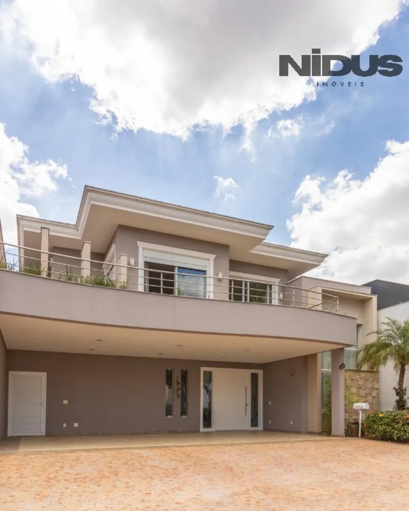 Casa, 3 quartos, 250 m² - Foto 1