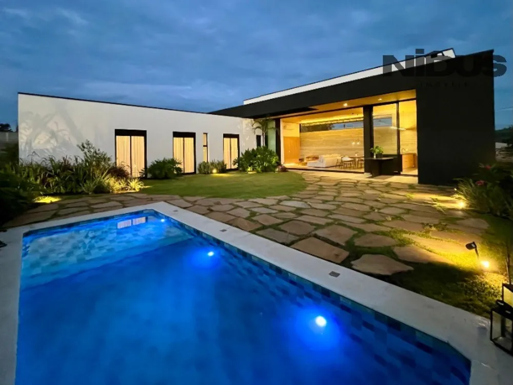 Casa, 3 quartos, 233 m² - Foto 4