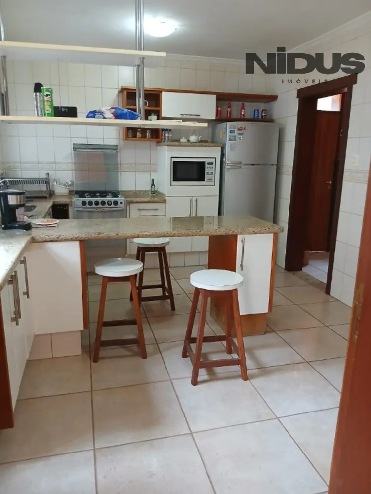Casa, 3 quartos, 214 m² - Foto 7