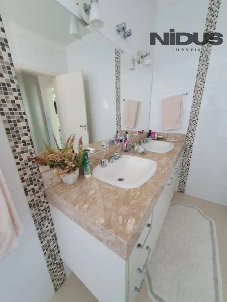 Casa, 3 quartos, 268 m² - Foto 12