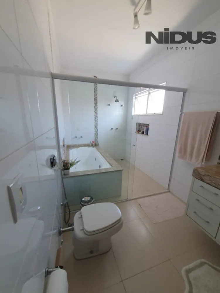 Casa, 3 quartos, 268 m² - Foto 14