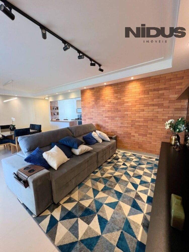Apartamento à venda com 3 quartos, 126m² - Foto 1
