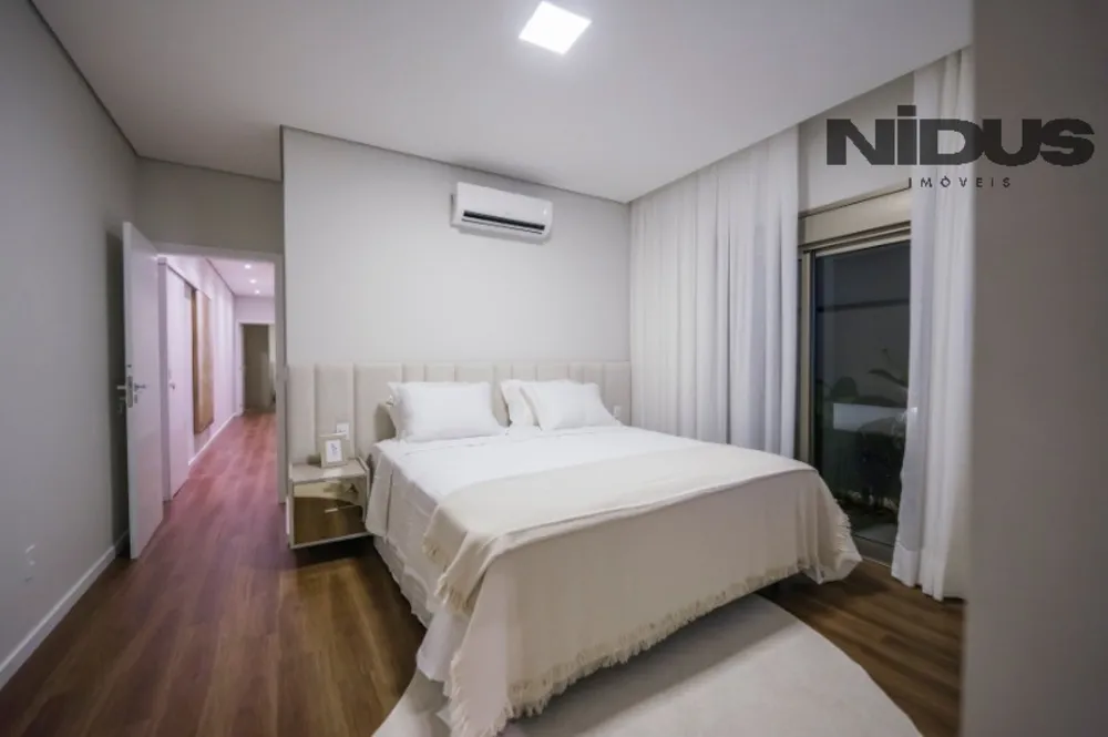 Casa, 4 quartos, 257 m² - Foto 11